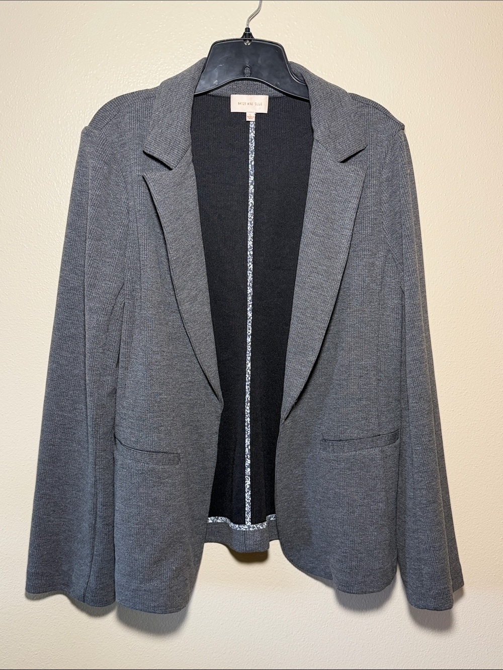 Skies Are Blue Charcoal Gray Open-Front Knit Blazer